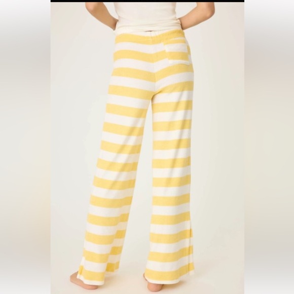 P.J. Salvage Cabana Paradise Stripe Pajama Pants Lemon Size Medium Women's - Picture 5 of 10